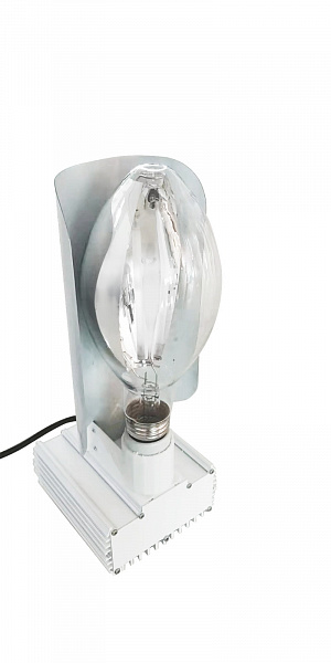 Диммируемый светильник LAA 600 ДНаЗ